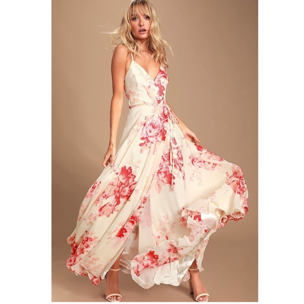 NWOT Lulus Elegantly Inclined Cream and Coral Floral Print Wrap Maxi Dress XS